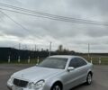 Серый Мерседес 220, объемом двигателя 2.2 л и пробегом 500 тыс. км за 5000 $, фото 1 на Automoto.ua