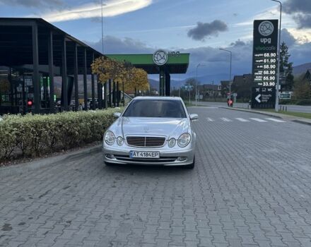 Серый Мерседес 220, объемом двигателя 2.1 л и пробегом 361 тыс. км за 8200 $, фото 7 на Automoto.ua