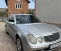 Серый Мерседес 220, объемом двигателя 2.1 л и пробегом 372 тыс. км за 6900 $, фото 6 на Automoto.ua