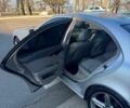 Серый Мерседес 220, объемом двигателя 2.2 л и пробегом 280 тыс. км за 3100 $, фото 6 на Automoto.ua
