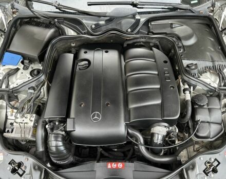 Серый Мерседес 220, объемом двигателя 2.1 л и пробегом 361 тыс. км за 8200 $, фото 1 на Automoto.ua