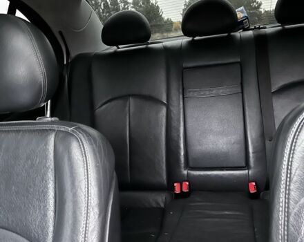 Серый Мерседес 220, объемом двигателя 2.1 л и пробегом 293 тыс. км за 7100 $, фото 1 на Automoto.ua