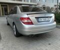 Сірий Мерседес 220, об'ємом двигуна 2.1 л та пробігом 152 тис. км за 9400 $, фото 9 на Automoto.ua