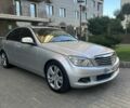 Сірий Мерседес 220, об'ємом двигуна 2.1 л та пробігом 152 тис. км за 9400 $, фото 2 на Automoto.ua