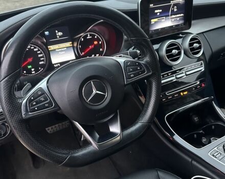 Сірий Мерседес 220, об'ємом двигуна 2.1 л та пробігом 285 тис. км за 16500 $, фото 10 на Automoto.ua