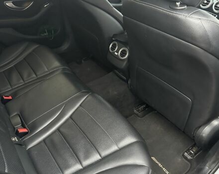 Сірий Мерседес 220, об'ємом двигуна 2.1 л та пробігом 285 тис. км за 16500 $, фото 13 на Automoto.ua