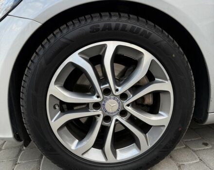 Сірий Мерседес 220, об'ємом двигуна 2.1 л та пробігом 188 тис. км за 23500 $, фото 15 на Automoto.ua