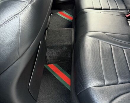 Сірий Мерседес 220, об'ємом двигуна 2.1 л та пробігом 188 тис. км за 23500 $, фото 18 на Automoto.ua