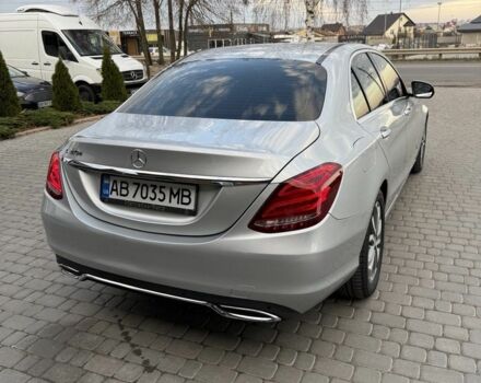 Сірий Мерседес 220, об'ємом двигуна 2.1 л та пробігом 188 тис. км за 23500 $, фото 20 на Automoto.ua