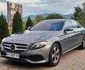 Сірий Мерседес 220, об'ємом двигуна 2 л та пробігом 225 тис. км за 22900 $, фото 1 на Automoto.ua