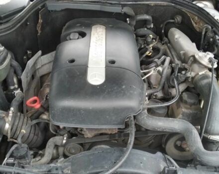 Серый Мерседес 220, объемом двигателя 2.1 л и пробегом 438 тыс. км за 3000 $, фото 8 на Automoto.ua