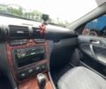 Серый Мерседес 220, объемом двигателя 2.1 л и пробегом 492 тыс. км за 3500 $, фото 18 на Automoto.ua