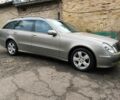 Серый Мерседес 220, объемом двигателя 2.1 л и пробегом 274 тыс. км за 5500 $, фото 1 на Automoto.ua