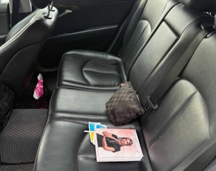 Сірий Мерседес 220, об'ємом двигуна 1.8 л та пробігом 319 тис. км за 5200 $, фото 5 на Automoto.ua