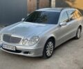 Серый Мерседес 220, объемом двигателя 2.1 л и пробегом 450 тыс. км за 4800 $, фото 4 на Automoto.ua
