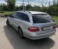 Сірий Мерседес 220, об'ємом двигуна 2.1 л та пробігом 250 тис. км за 6500 $, фото 2 на Automoto.ua