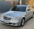 Серый Мерседес 220, объемом двигателя 2.1 л и пробегом 450 тыс. км за 4800 $, фото 1 на Automoto.ua
