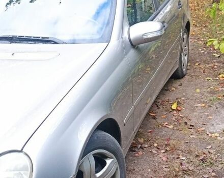Мерседес 220 2006 у Чугуеве на Automoto.ua Сірий Мерседес 220, об'ємом двигуна 0 л та пробігом 390 тис. км за 3500 $, фото 3 на Automoto.ua