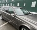 Сірий Мерседес 220, об'ємом двигуна 2.1 л та пробігом 360 тис. км за 10034 $, фото 2 на Automoto.ua