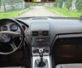 Серый Мерседес 220, объемом двигателя 2.1 л и пробегом 276 тыс. км за 7350 $, фото 23 на Automoto.ua