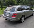 Серый Мерседес 220, объемом двигателя 2.1 л и пробегом 276 тыс. км за 7350 $, фото 4 на Automoto.ua