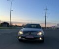 Серый Мерседес 220, объемом двигателя 2.2 л и пробегом 204 тыс. км за 10000 $, фото 6 на Automoto.ua