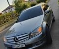 Сірий Мерседес 220, об'ємом двигуна 2.1 л та пробігом 320 тис. км за 9600 $, фото 6 на Automoto.ua