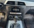 Серый Мерседес 220, объемом двигателя 2.2 л и пробегом 274 тыс. км за 11000 $, фото 6 на Automoto.ua