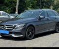 Сірий Мерседес 220, об'ємом двигуна 2 л та пробігом 287 тис. км за 14300 $, фото 1 на Automoto.ua