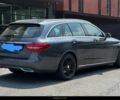 Сірий Мерседес 220, об'ємом двигуна 2 л та пробігом 287 тис. км за 14300 $, фото 5 на Automoto.ua