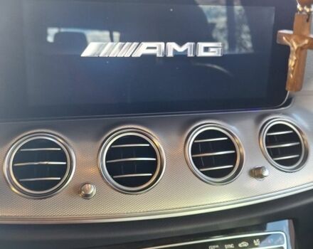 Серый Мерседес 220, объемом двигателя 2 л и пробегом 183 тыс. км за 20500 $, фото 6 на Automoto.ua