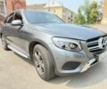 Серый Мерседес 220, объемом двигателя 2.1 л и пробегом 108 тыс. км за 27900 $, фото 4 на Automoto.ua