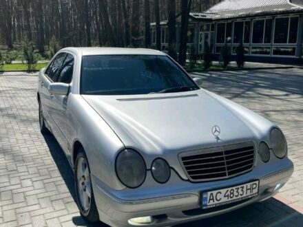 Мерседес 220 2001 у Павлограде на Automoto.ua Сірий Мерседес 220, об'ємом двигуна 2.7 л та пробігом 11 тис. км за 2052 $, фото 1 на Automoto.ua