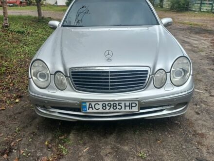 Мерседес 220 2004 в Киверцы на Automoto.ua Серый Мерседес 220, объемом двигателя 2.1 л и пробегом 385 тыс. км за 5850 $, фото 1 на Automoto.ua