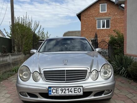Мерседес 220 2005 в Черновцах на Automoto.ua Серый Мерседес 220, объемом двигателя 2.1 л и пробегом 372 тыс. км за 6900 $, фото 1 на Automoto.ua