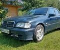 Синій Мерседес 220, об'ємом двигуна 2 л та пробігом 250 тис. км за 2794 $, фото 1 на Automoto.ua