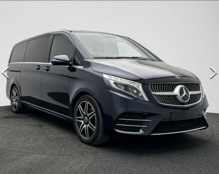 Синий Мерседес 220, объемом двигателя 2 л и пробегом 240 тыс. км за 49900 $, фото 1 на Automoto.ua