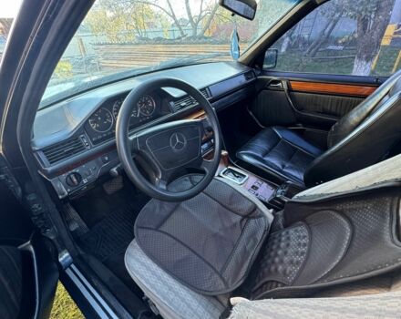 Синій Мерседес 220, об'ємом двигуна 2.2 л та пробігом 3 тис. км за 2000 $, фото 10 на Automoto.ua