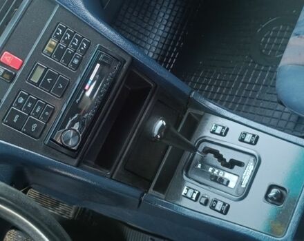 Синій Мерседес 220, об'ємом двигуна 2 л та пробігом 500 тис. км за 1550 $, фото 3 на Automoto.ua