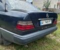 Синій Мерседес 220, об'ємом двигуна 2.2 л та пробігом 352 тис. км за 2200 $, фото 11 на Automoto.ua
