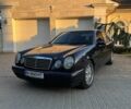 Синій Мерседес 220, об'ємом двигуна 2 л та пробігом 270 тис. км за 3011 $, фото 1 на Automoto.ua