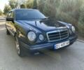 Синій Мерседес 220, об'ємом двигуна 2.2 л та пробігом 280 тис. км за 3700 $, фото 2 на Automoto.ua