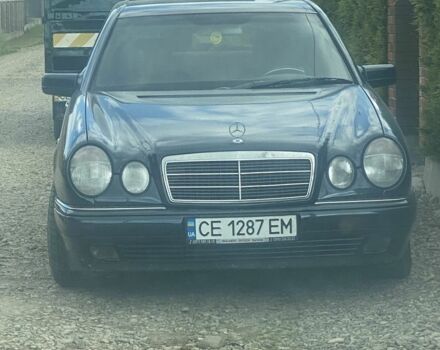 Синій Мерседес 220, об'ємом двигуна 2.2 л та пробігом 370 тис. км за 3500 $, фото 6 на Automoto.ua