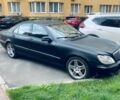 Синій Мерседес 220, об'ємом двигуна 4.3 л та пробігом 250 тис. км за 3500 $, фото 1 на Automoto.ua