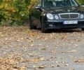 Синий Мерседес 220, объемом двигателя 2.2 л и пробегом 50 тыс. км за 2757 $, фото 1 на Automoto.ua