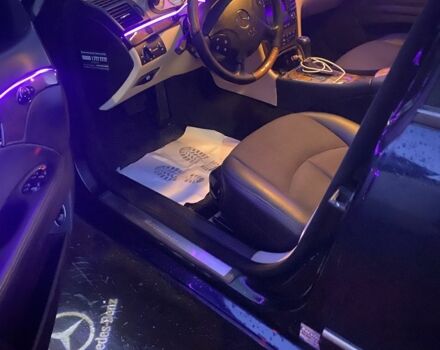 Синий Мерседес 220, объемом двигателя 2.1 л и пробегом 197 тыс. км за 11000 $, фото 7 на Automoto.ua