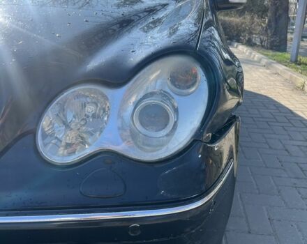 Синий Мерседес 220, объемом двигателя 2.1 л и пробегом 340 тыс. км за 5300 $, фото 6 на Automoto.ua