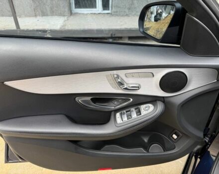 Синий Мерседес 220, объемом двигателя 2.2 л и пробегом 134 тыс. км за 22300 $, фото 13 на Automoto.ua