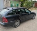 Синій Мерседес 220, об'ємом двигуна 2.1 л та пробігом 360 тис. км за 4000 $, фото 2 на Automoto.ua