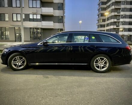 Синій Мерседес 220, об'ємом двигуна 2 л та пробігом 333 тис. км за 16990 $, фото 2 на Automoto.ua